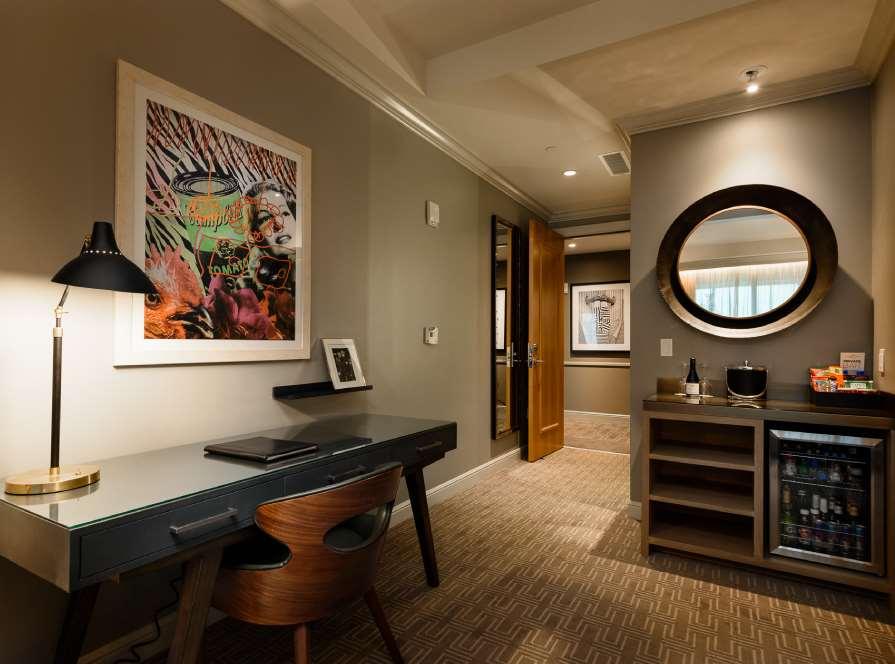 Hotel Zaza Houston Memorial City Room photo